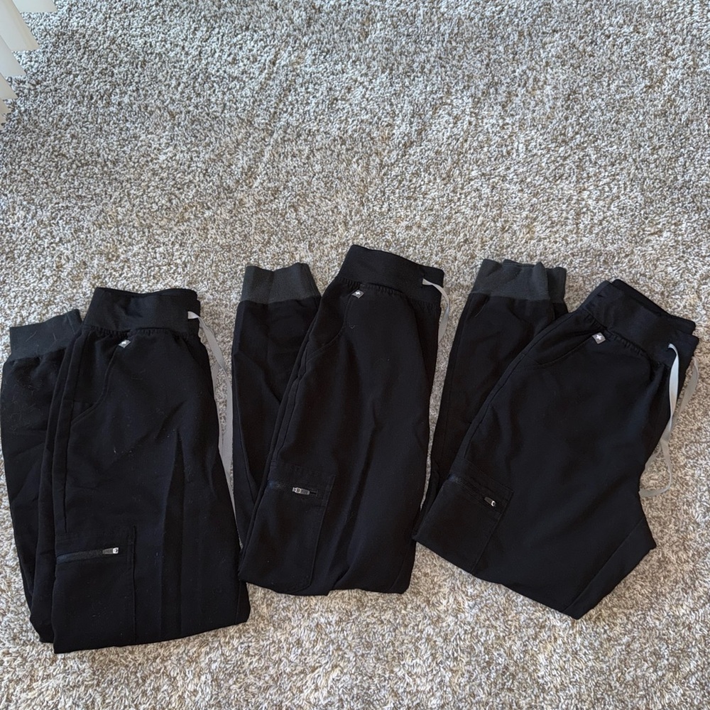 Figs Black Jogger Scrub Pants